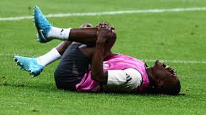 何以明亮？篮球点亮！.